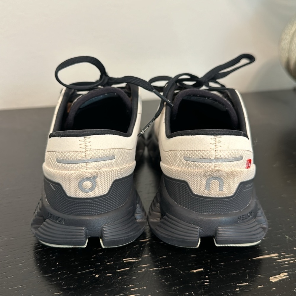 On Cloud X 3 - image 3